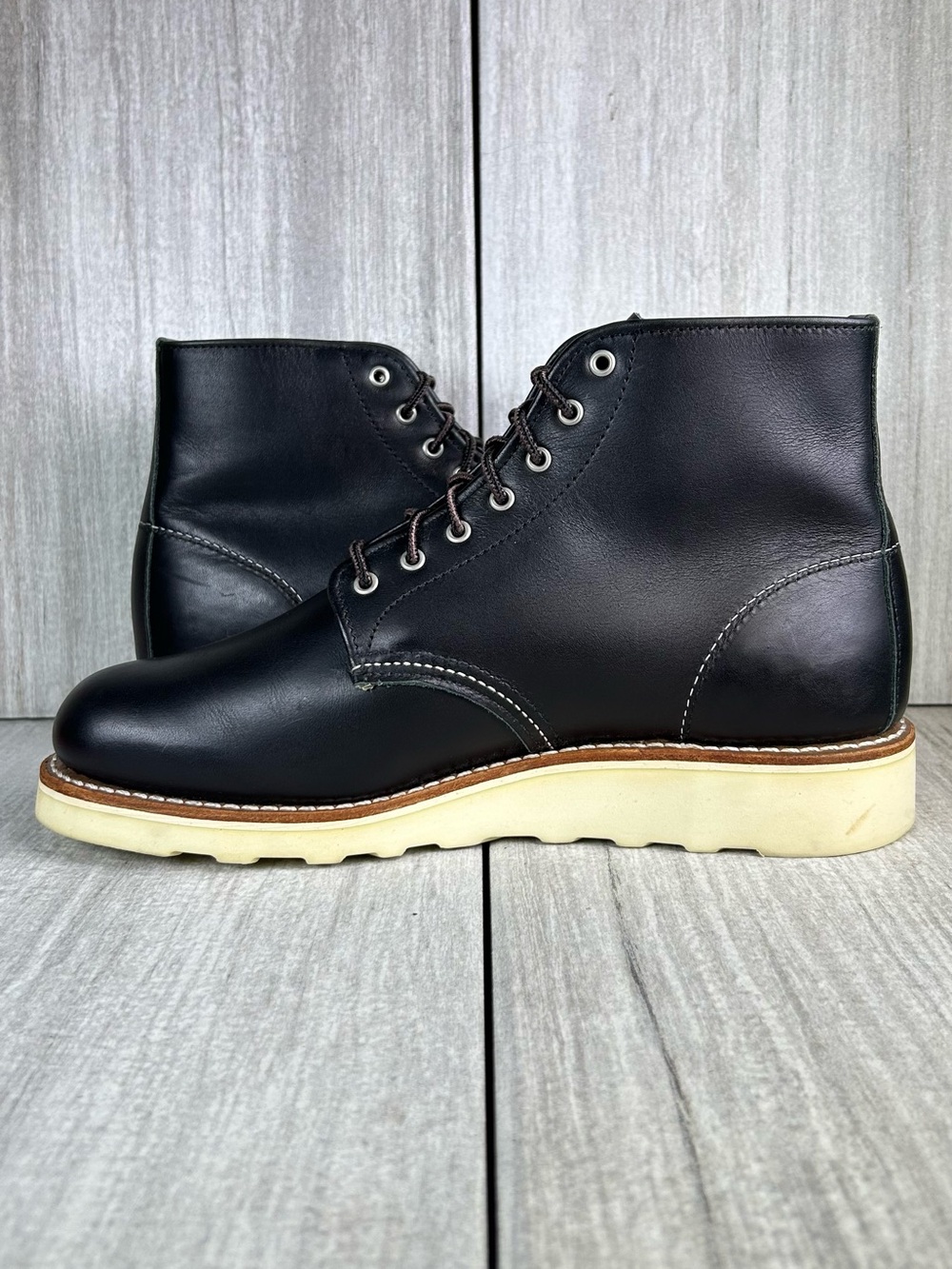 Red Wing 6-INCH ROUND toe boots - Picture 5 of 11